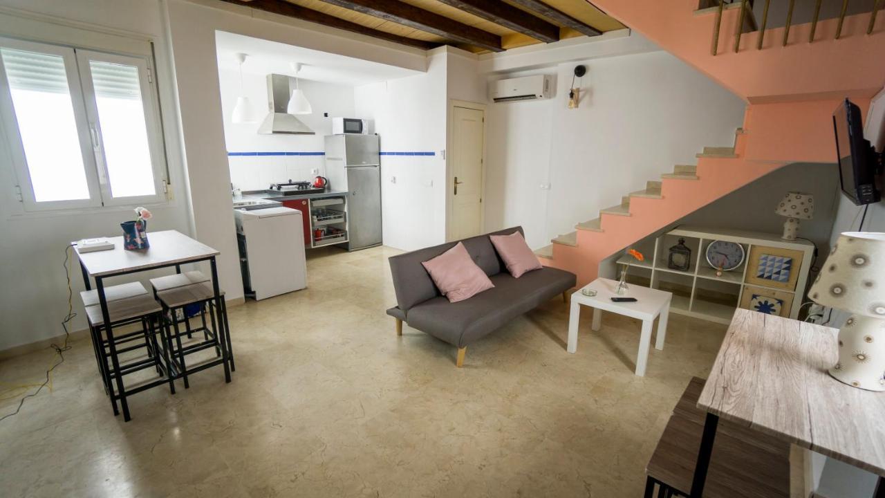 Rentalsevilla Feria Duplex Con Terraza Buitenkant foto